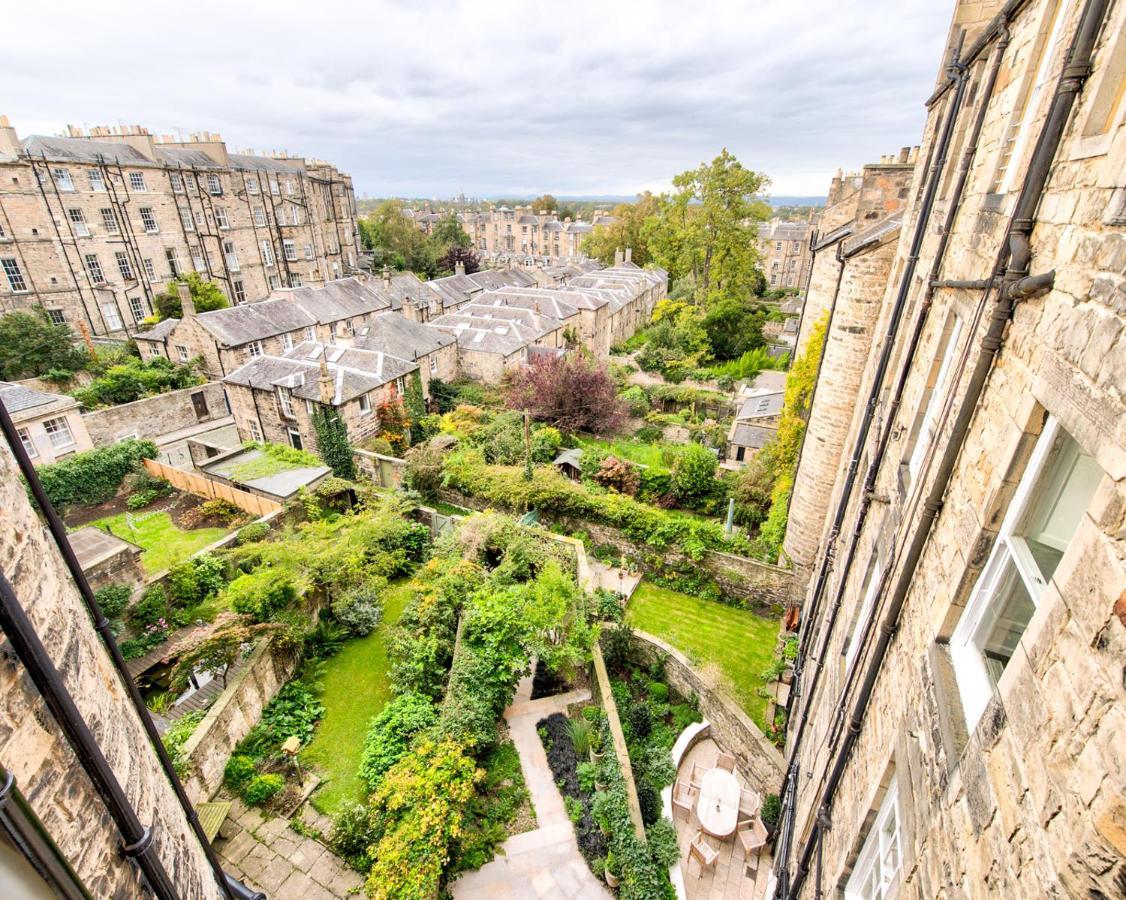 Beautiful City Centre Georgian 4 Bed Townhouse With Private Garden Edinburgh Exterior foto