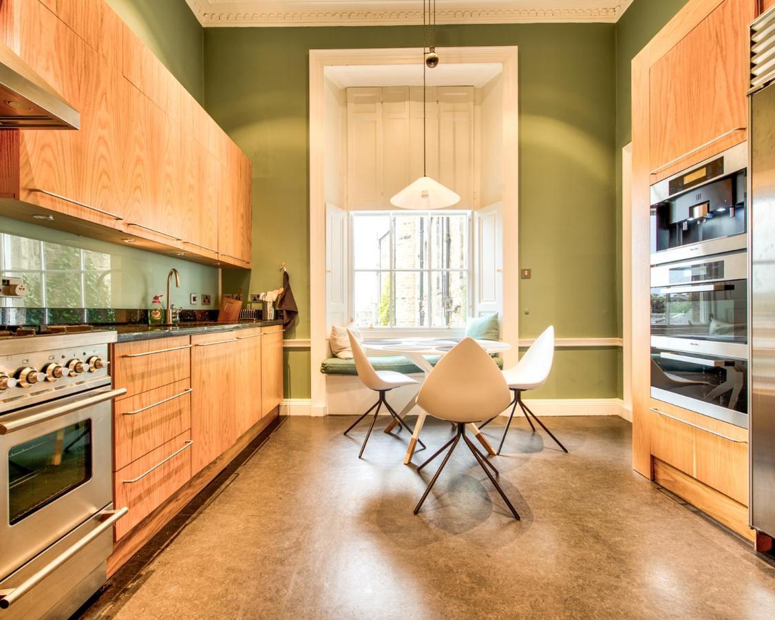 Beautiful City Centre Georgian 4 Bed Townhouse With Private Garden Edinburgh Exterior foto