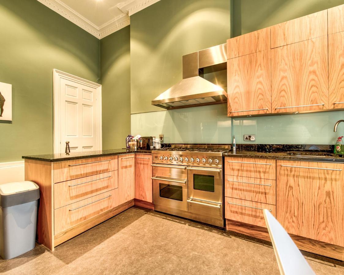 Beautiful City Centre Georgian 4 Bed Townhouse With Private Garden Edinburgh Exterior foto