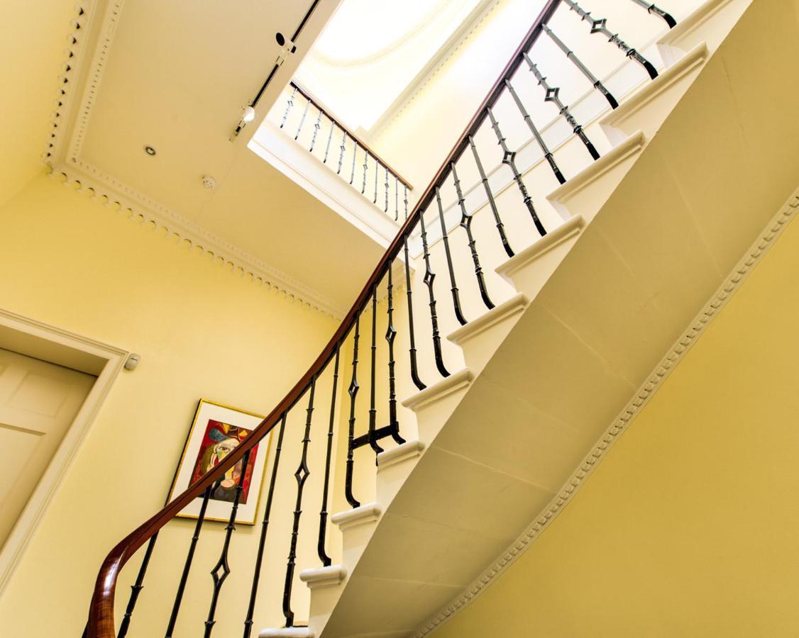 Beautiful City Centre Georgian 4 Bed Townhouse With Private Garden Edinburgh Exterior foto