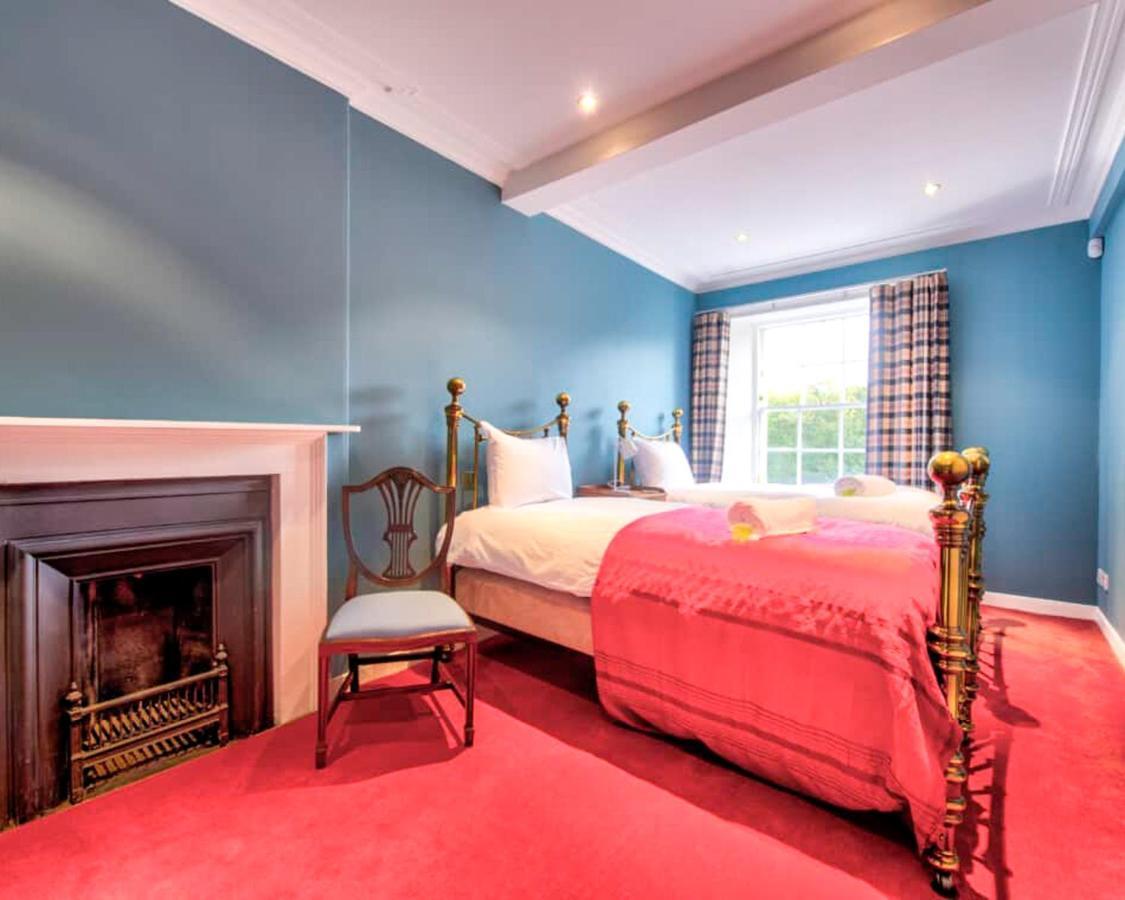 Beautiful City Centre Georgian 4 Bed Townhouse With Private Garden Edinburgh Exterior foto